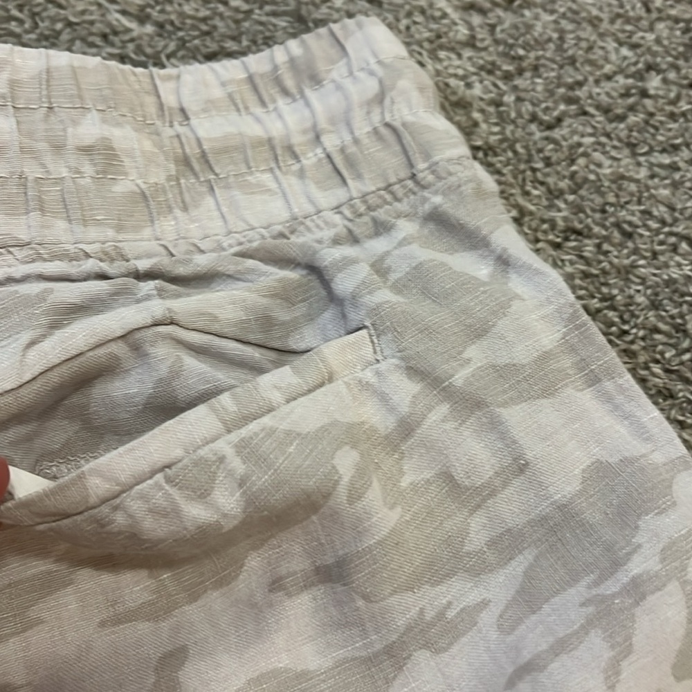Athleta Light Gray Camo Jogger Pants - Picture 13 of 16